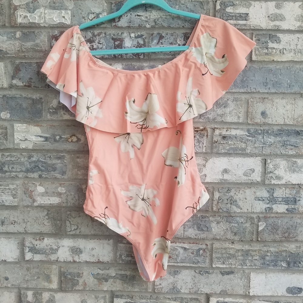 Wila Orange Ruffle Swimsuit - Picture 4 of 4